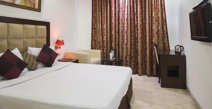 Hotel Livasa Inn Near Blk Hospital Дели Экстерьер фото